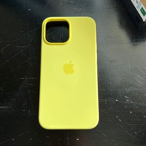 Apple silicone case for iPhone 13 pro max